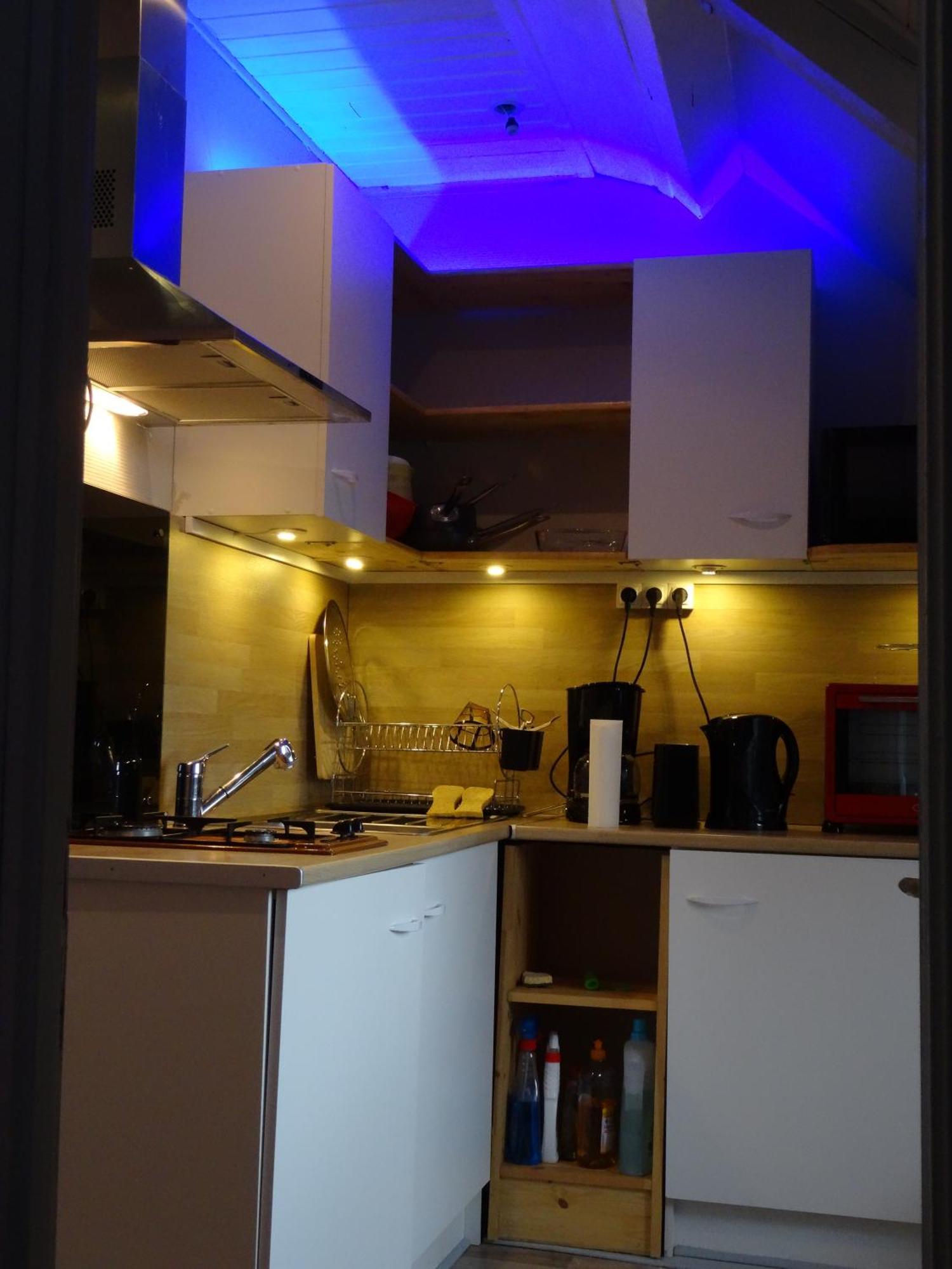 Datcha Bourguignonne, Chambres & Gite Maconge Номер фото