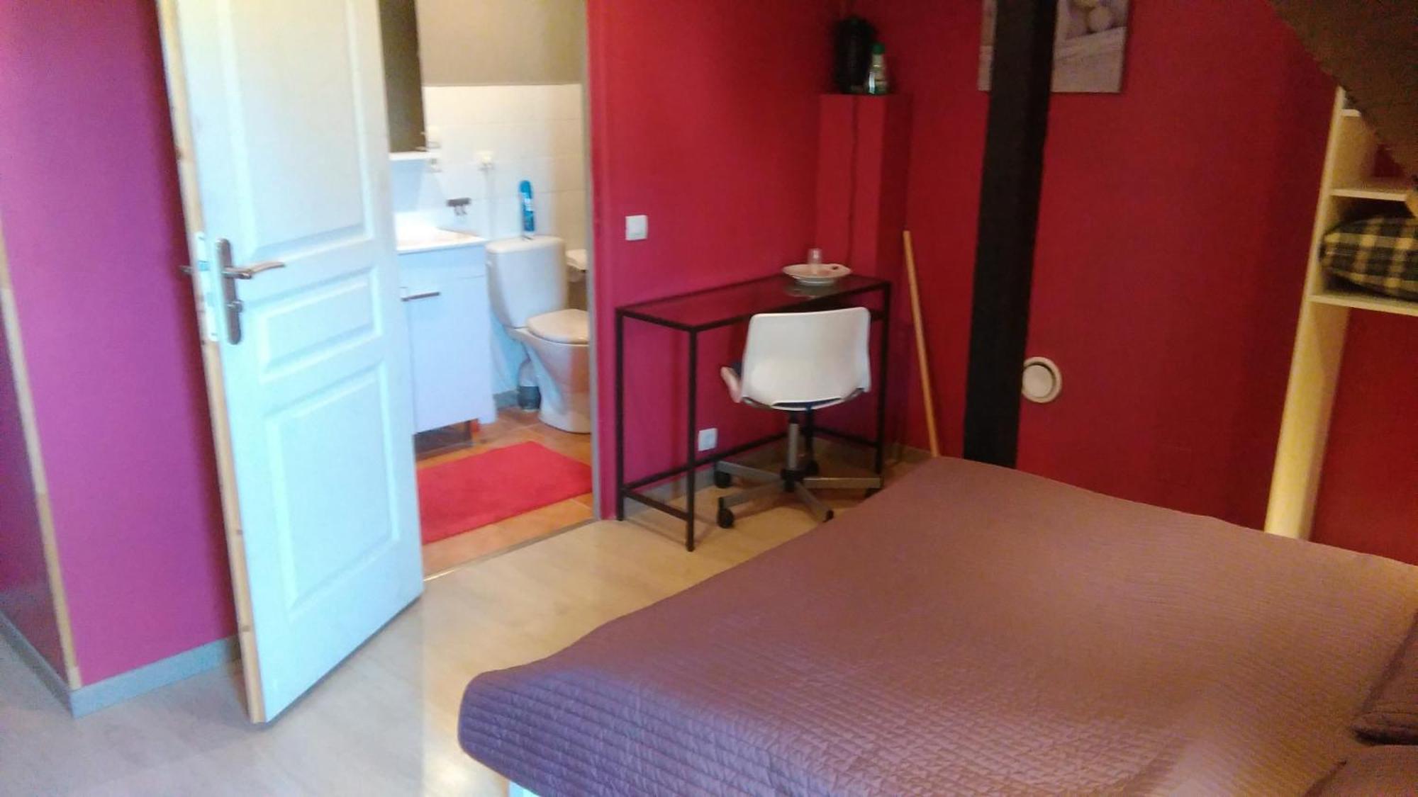 Datcha Bourguignonne, Chambres & Gite Maconge Номер фото